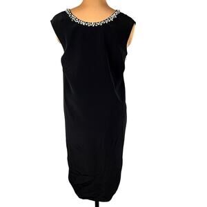 Magaschoni 100% Silk Black Beaded Embellished Neckline Sheath Dress Size 8 Lined